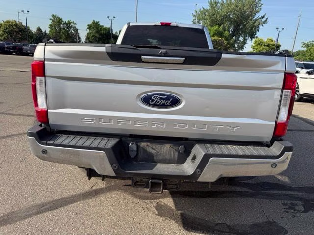 2017 Silver Ford Super Duty F-350 SRW XLT 4X4 Truck