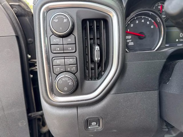 2019 Black Chevrolet Silverado 1500 LT Trail Boss 4X4 Truck