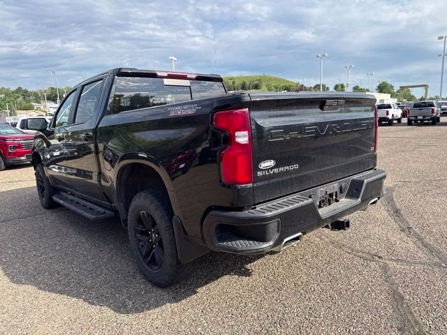 2019 Black Chevrolet Silverado 1500 LT Trail Boss 4X4 Truck