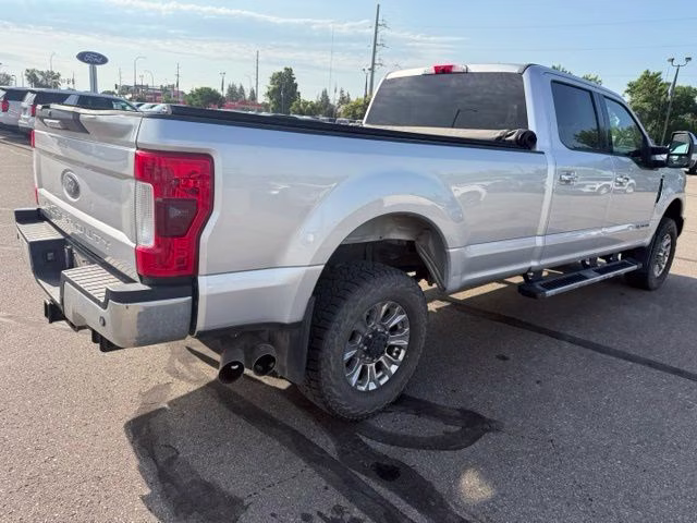 2017 Silver Ford Super Duty F-350 SRW XLT 4X4 Truck