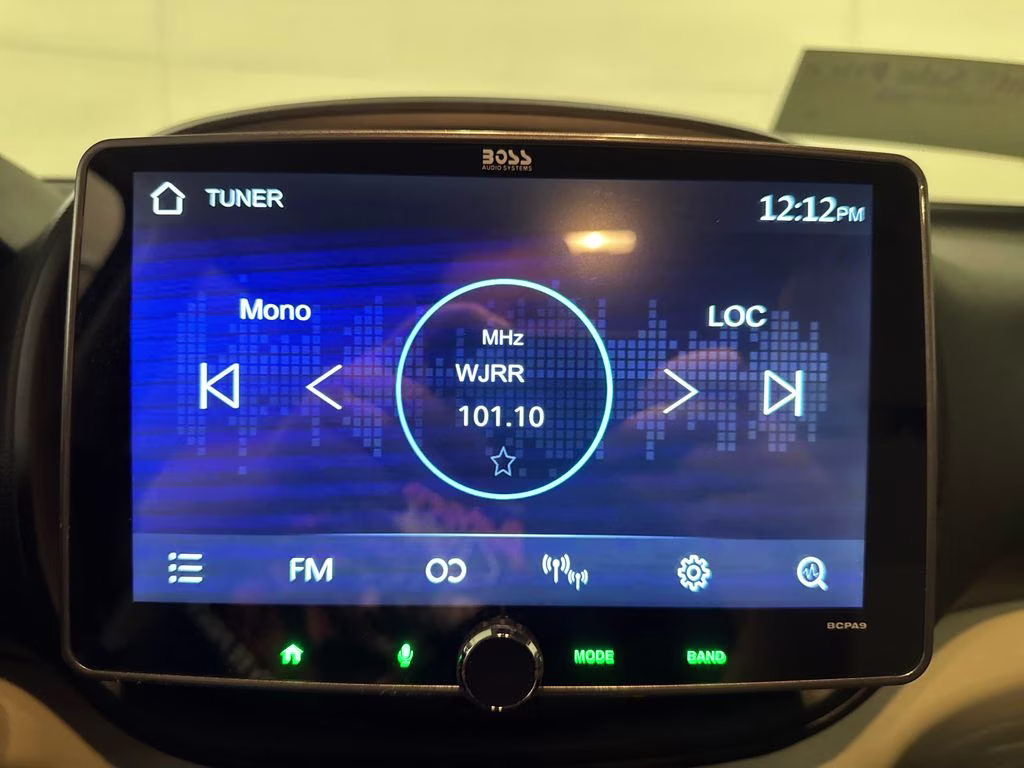 2020 Snow White Pearl Kia Soul LX FWD Hatchback