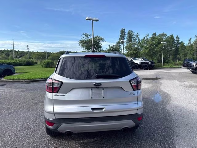 2017 Ingot Silver Ford Escape SE 4X4 SUV