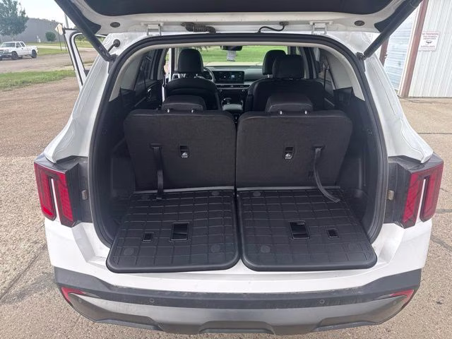 2025 Glacial White Pearl Kia Sorento X-Line SX AWD SUV