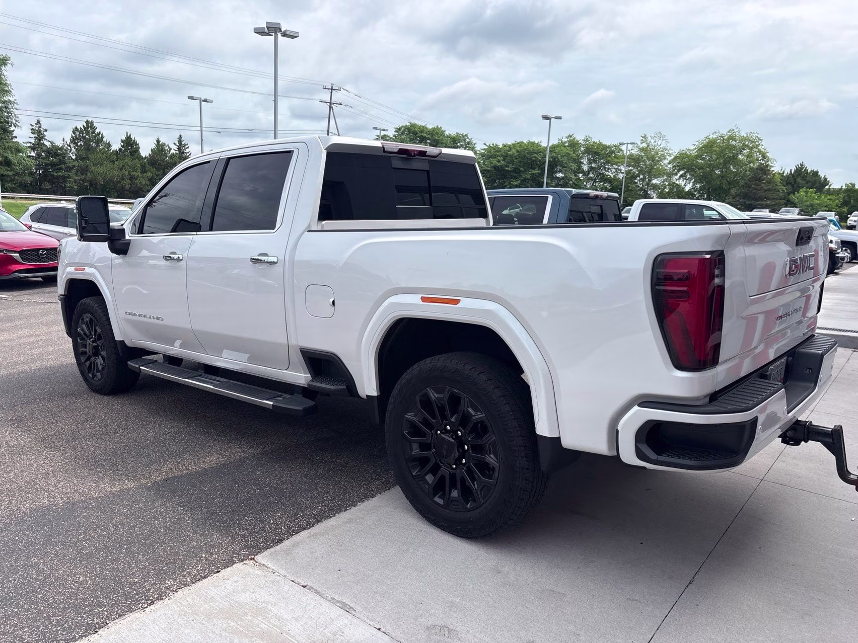 2024 White Frost Tricoat GMC Sierra 2500HD Denali 4X4 Truck