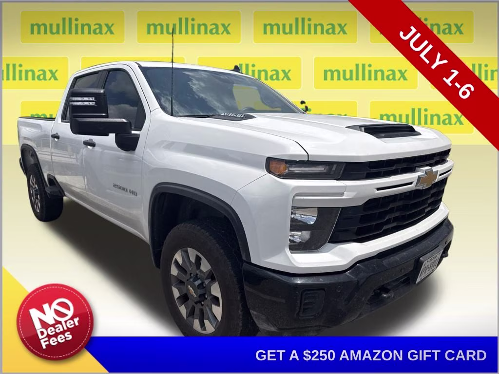 2026 Summit White Chevrolet Silverado 2500HD Custom RWD Truck