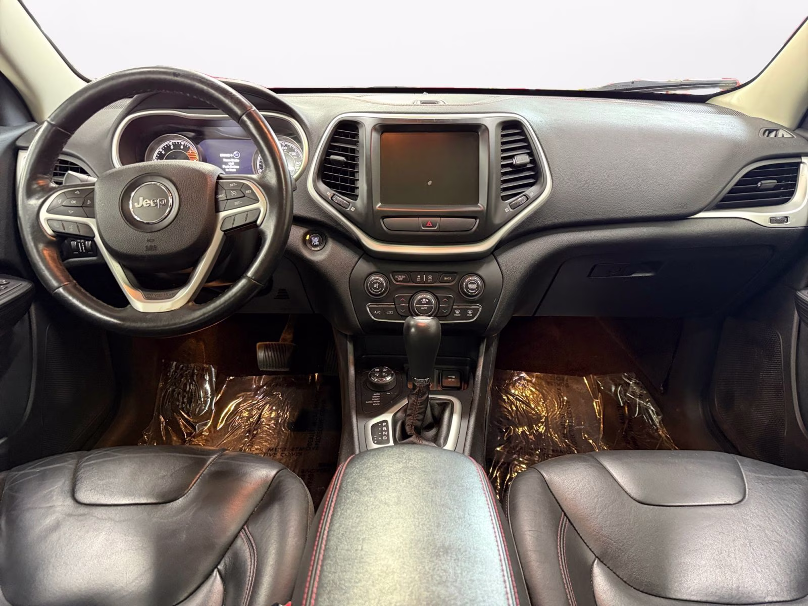 2016 Rhino Clearcoat Jeep Cherokee Trailhawk 4X4 SUV