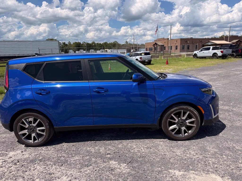 2024 Neptune Blue Kia Soul EX FWD Hatchback