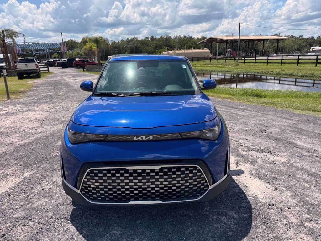 2024 Neptune Blue Kia Soul EX FWD Hatchback