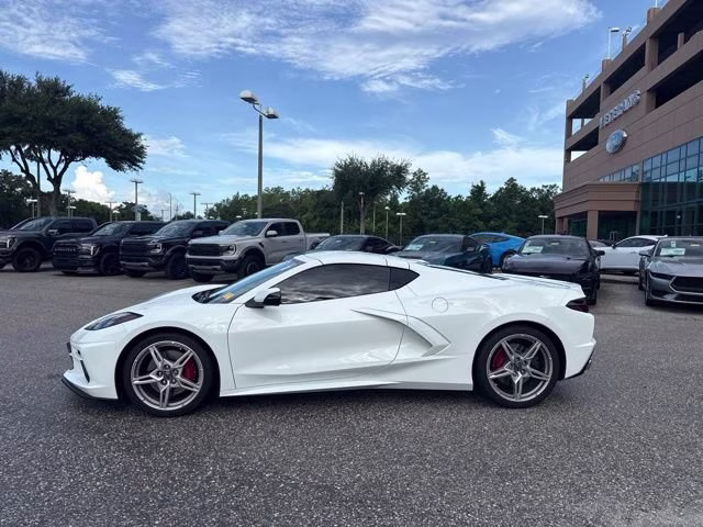 2022 Arctic White Chevrolet Corvette 2LT RWD Coupe