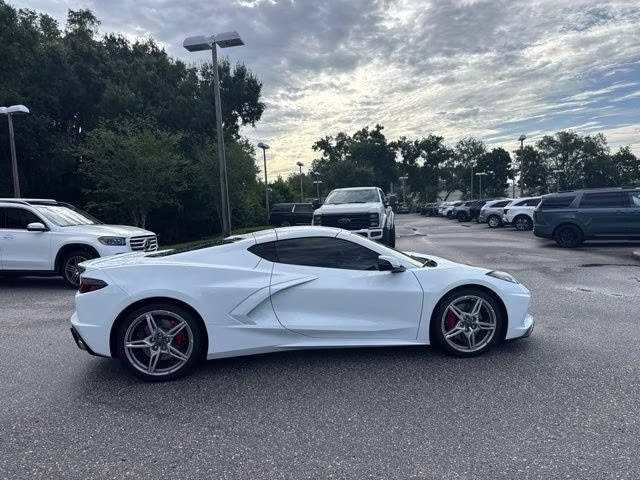 2022 Arctic White Chevrolet Corvette 2LT RWD Coupe