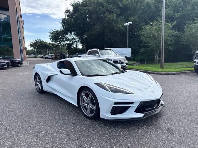 2022 Arctic White Chevrolet Corvette 2LT RWD Coupe