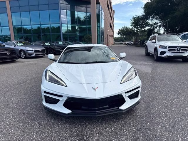 2022 Arctic White Chevrolet Corvette 2LT RWD Coupe