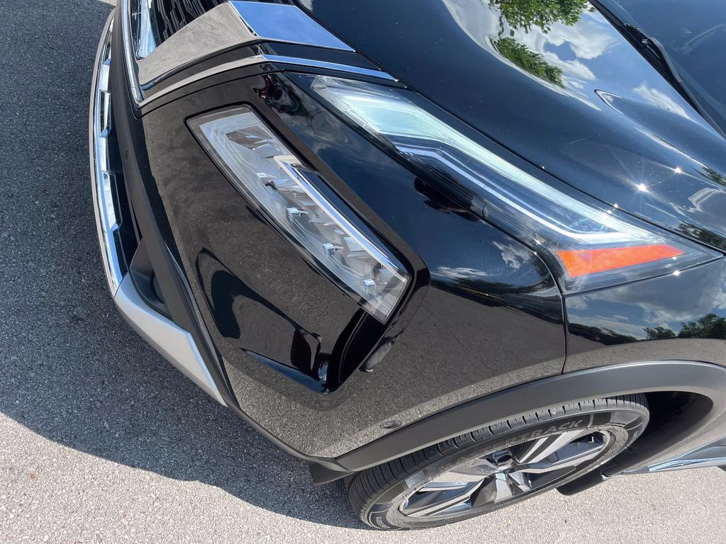2023 Super Black Nissan Rogue Platinum AWD SUV