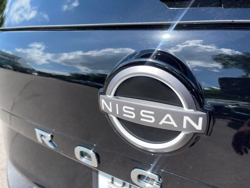 2023 Super Black Nissan Rogue Platinum AWD SUV