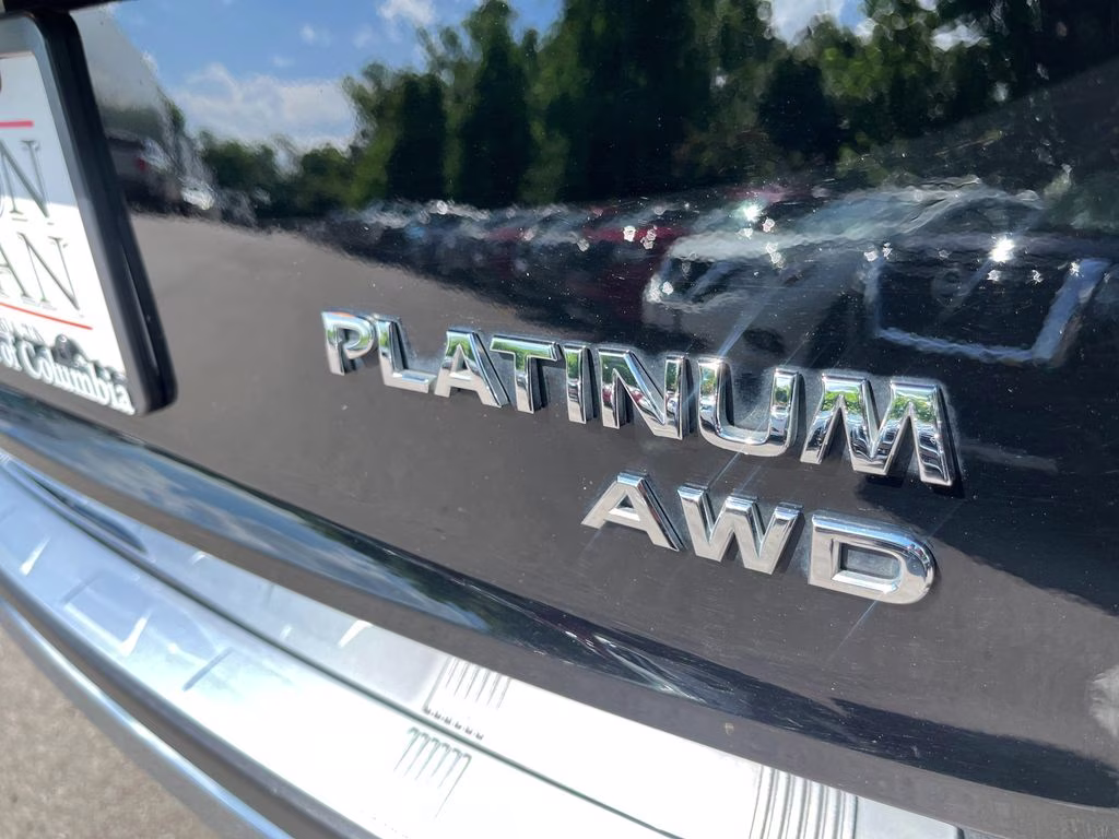 2023 Super Black Nissan Rogue Platinum AWD SUV
