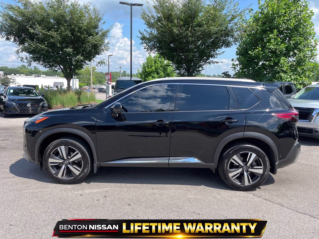 2023 Super Black Nissan Rogue Platinum AWD SUV