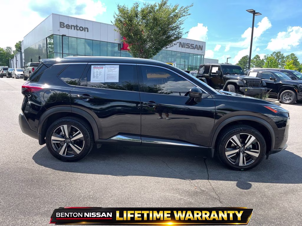 2023 Super Black Nissan Rogue Platinum AWD SUV