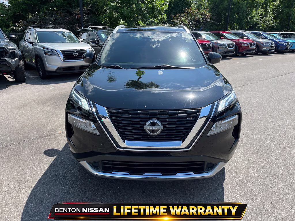 2023 Super Black Nissan Rogue Platinum AWD SUV