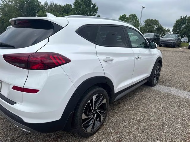 2020 White Hyundai Tucson Sport FWD SUV