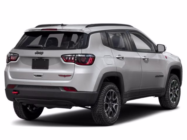 2025 Silver Zynith Metallic Clearcoat Jeep Compass Trailhawk 4X4 SUV
