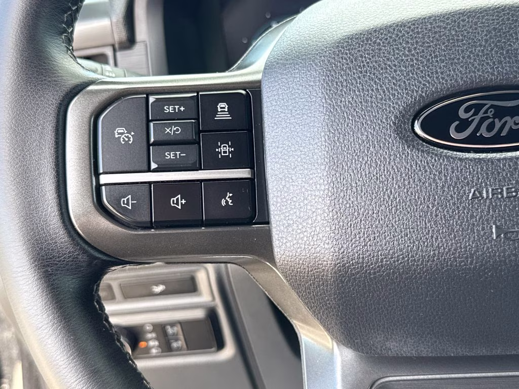 2024 Agate Black Metallic Ford F-150 XLT 4X4 Truck