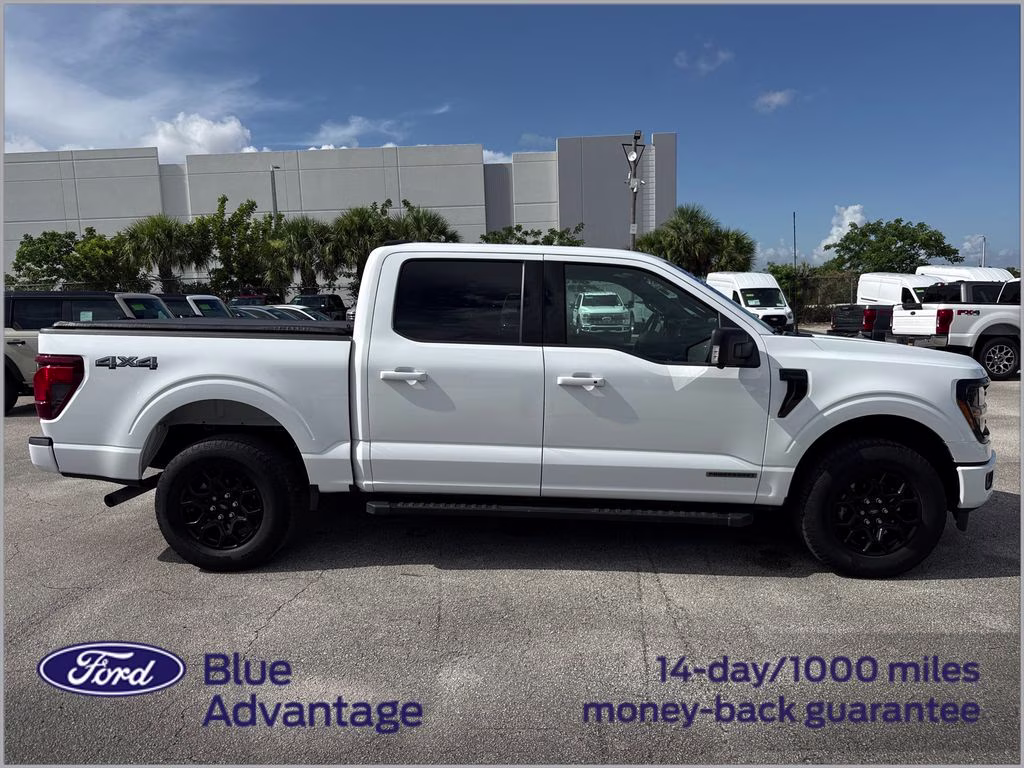 2024 Oxford White Ford F-150 XLT 4X4 Truck