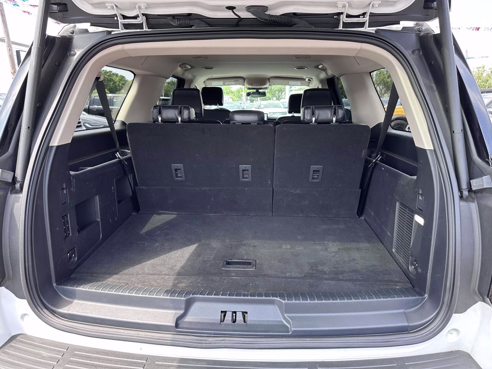 2022 Oxford White Ford Expedition Max XLT 4x4 4X4 SUV