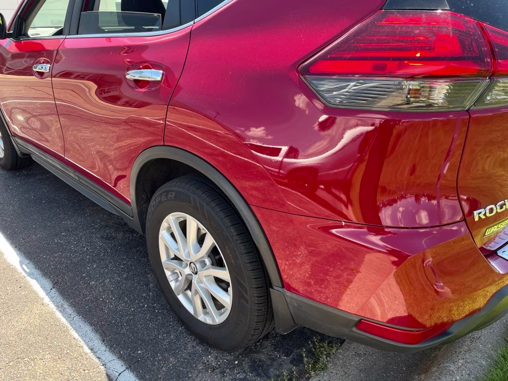 2017 Palatial Ruby Nissan Rogue SV AWD SUV