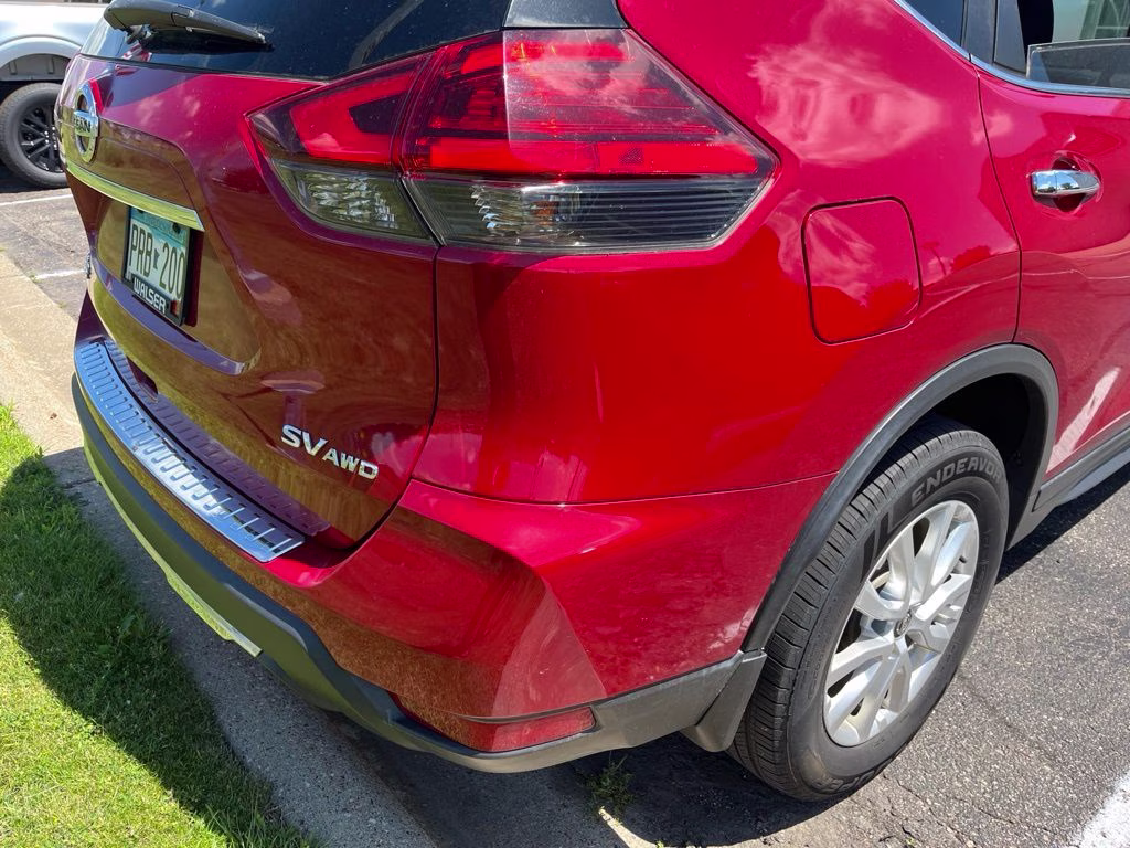 2017 Palatial Ruby Nissan Rogue SV AWD SUV