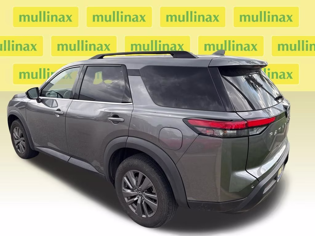 2023 Gun Metallic Nissan Pathfinder SV FWD SUV