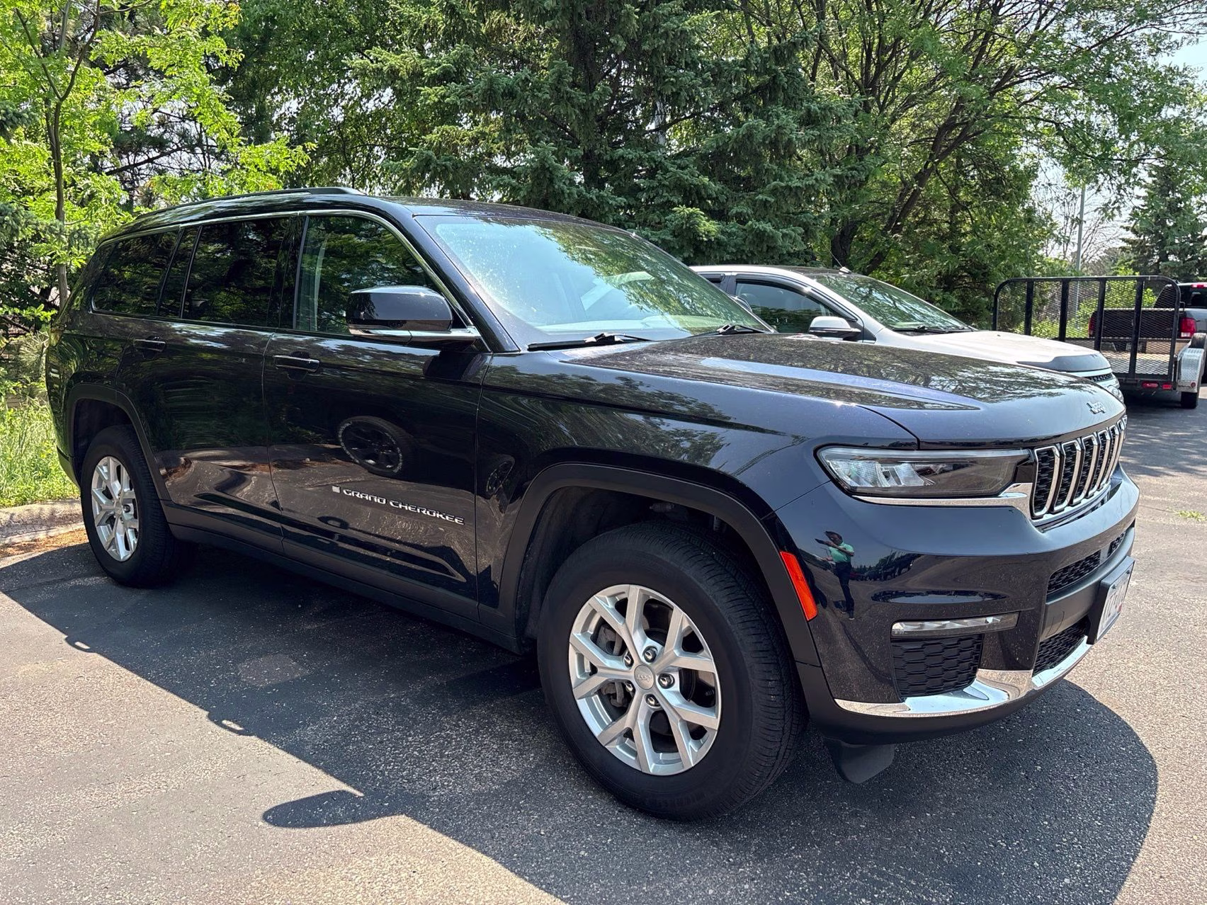 2023 Midnight Sky Jeep Grand Cherokee L Limited 4X4 SUV