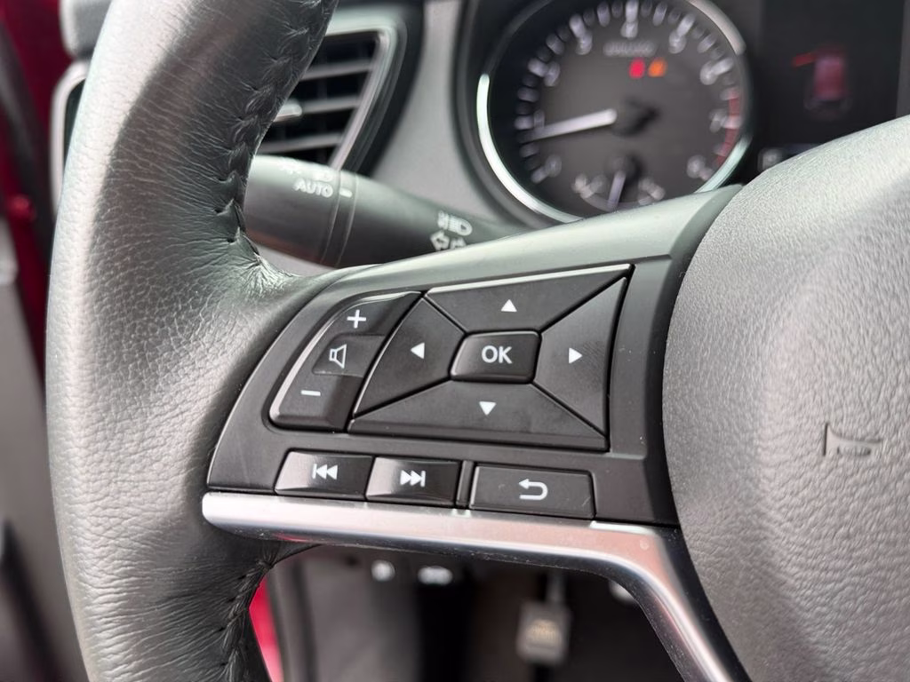 2017 Palatial Ruby Nissan Rogue SV AWD SUV