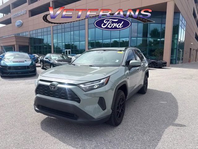 2022 Lunar Rock Toyota RAV4 XLE FWD SUV