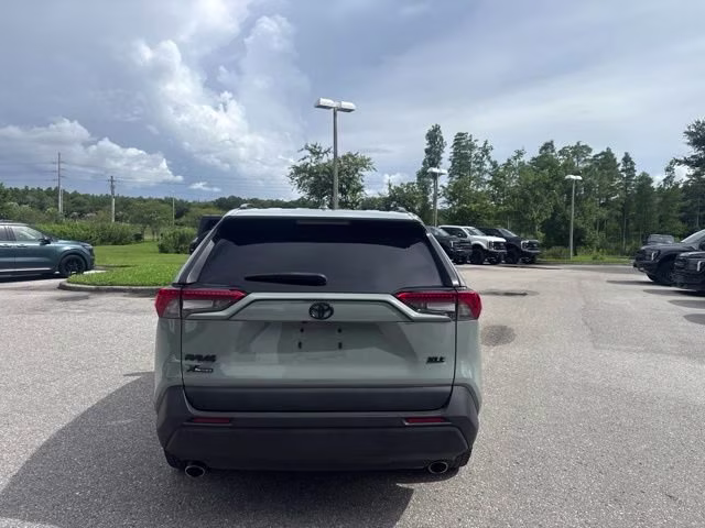 2022 Lunar Rock Toyota RAV4 XLE FWD SUV