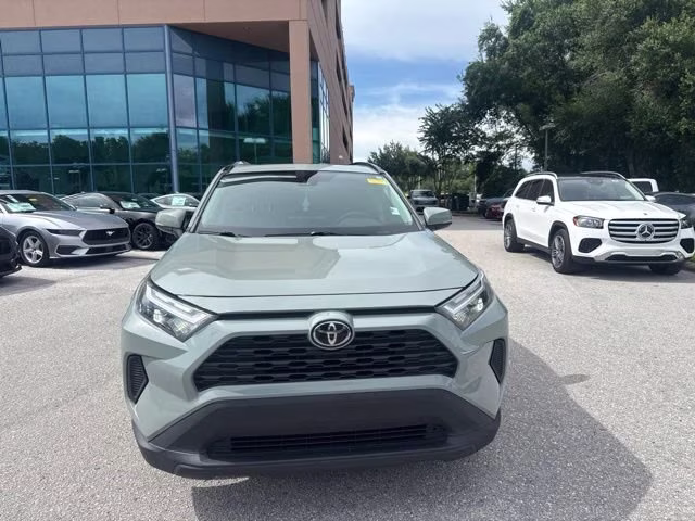 2022 Lunar Rock Toyota RAV4 XLE FWD SUV
