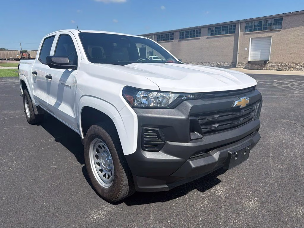 2025 Summit White Chevrolet Colorado Work Truck 4X4 Truck