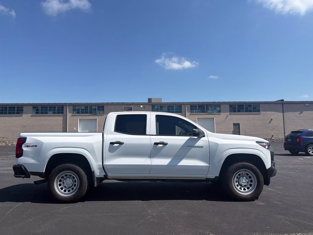 2025 Summit White Chevrolet Colorado Work Truck 4X4 Truck