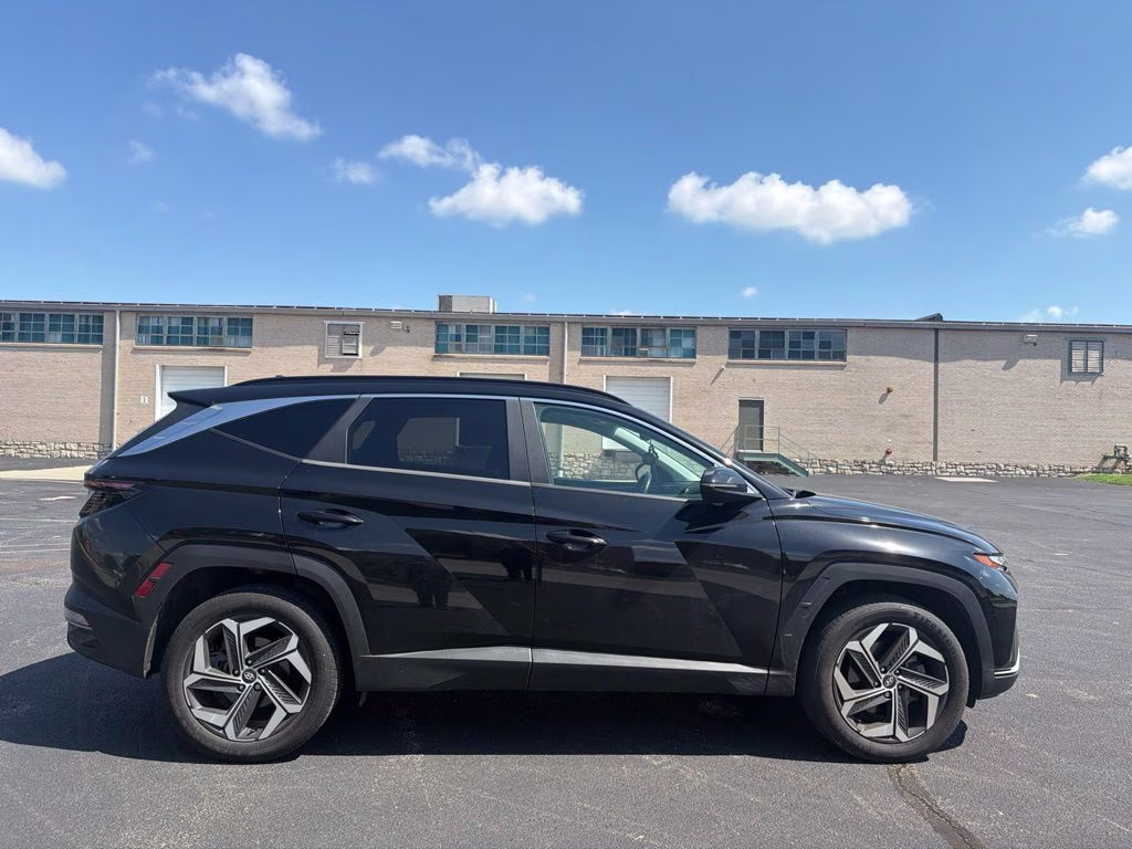 2022 Phantom Black Hyundai Tucson SEL AWD SUV