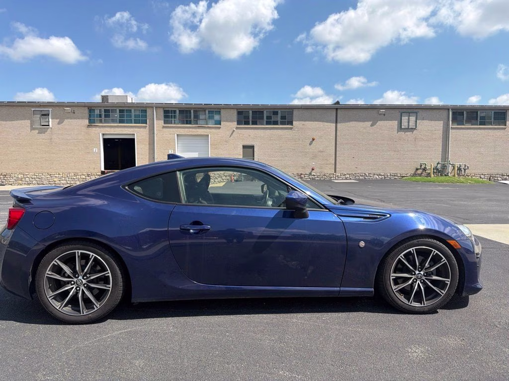 2017 Blue Toyota 86 Base RWD Coupe