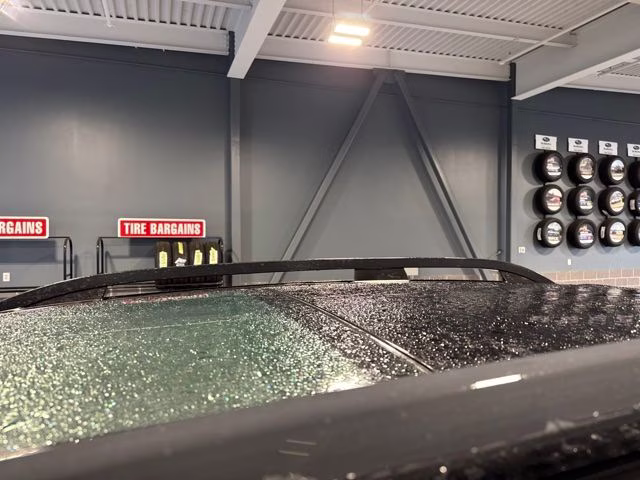 2015 Crystal Black Silica Subaru Forester 2.5i Premium AWD SUV