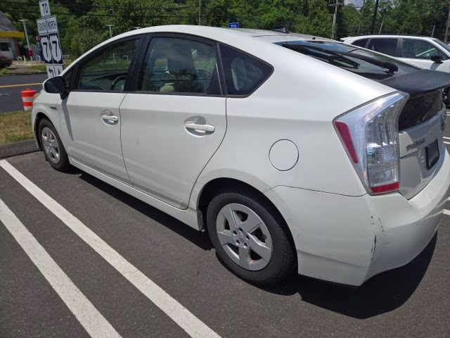 2011 Toyota Prius FWD Hatchback