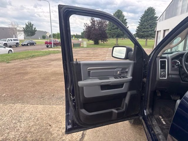 2018 True Blue Pearlcoat Ram 1500 Big Horn 4X4 Truck