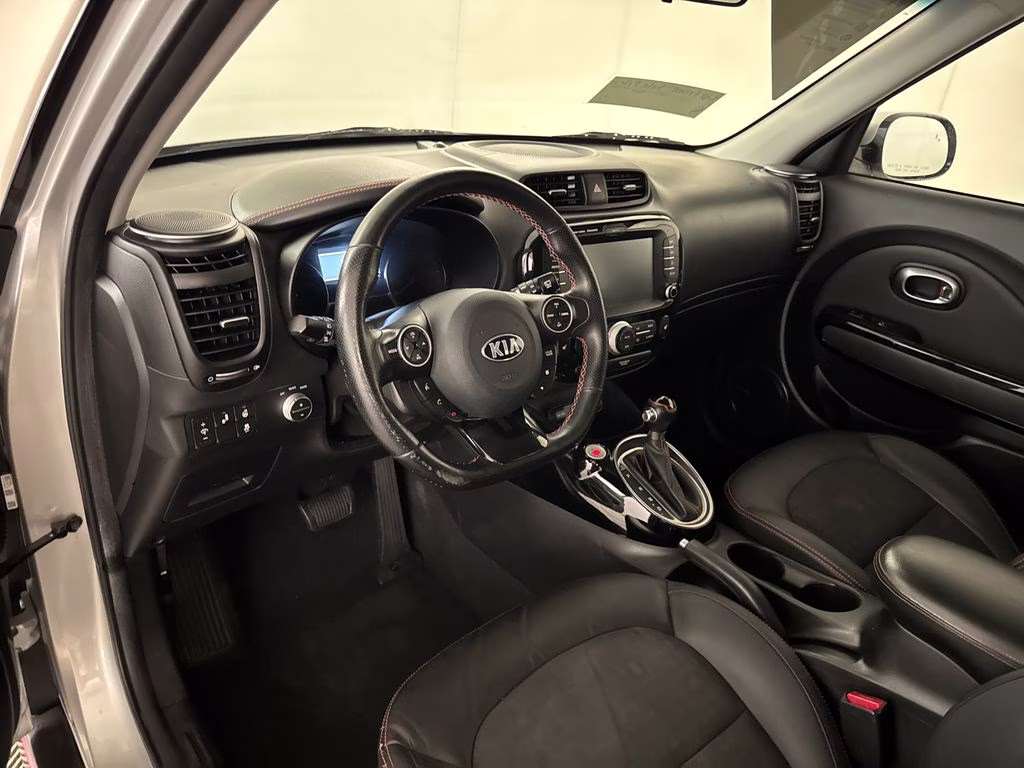 2019 Bright Silver Kia Soul Exclaim FWD Hatchback