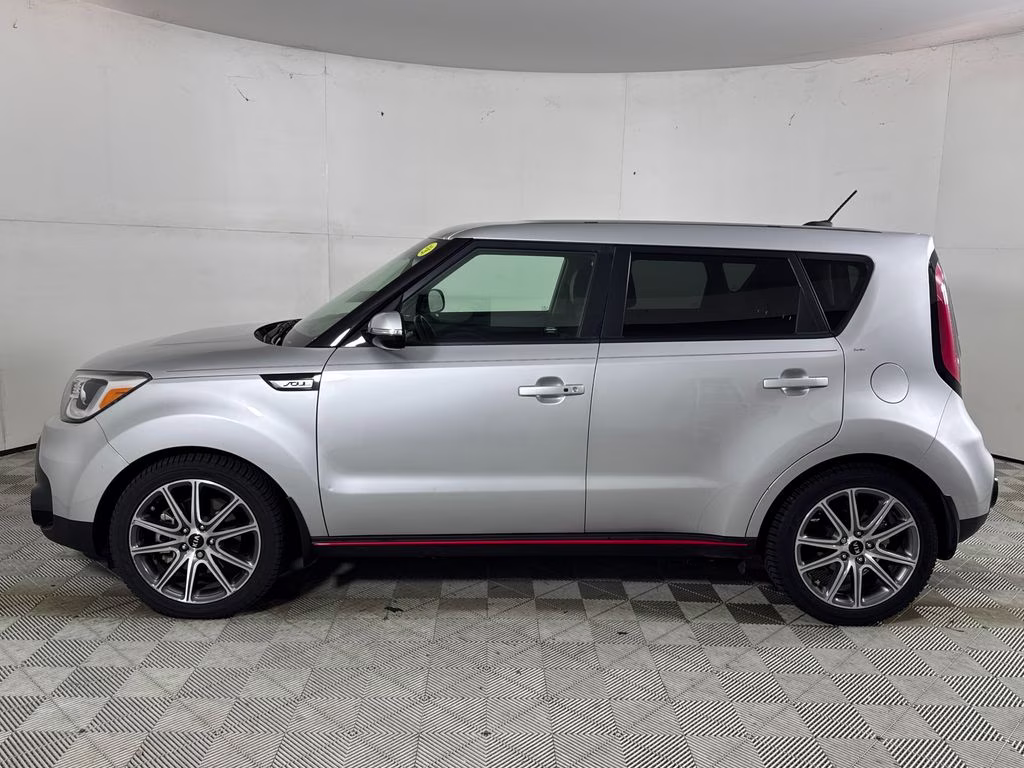 2019 Bright Silver Kia Soul Exclaim FWD Hatchback