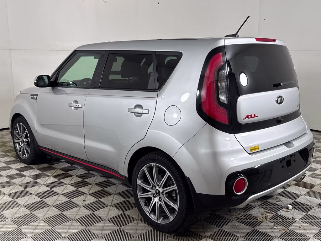 2019 Bright Silver Kia Soul Exclaim FWD Hatchback