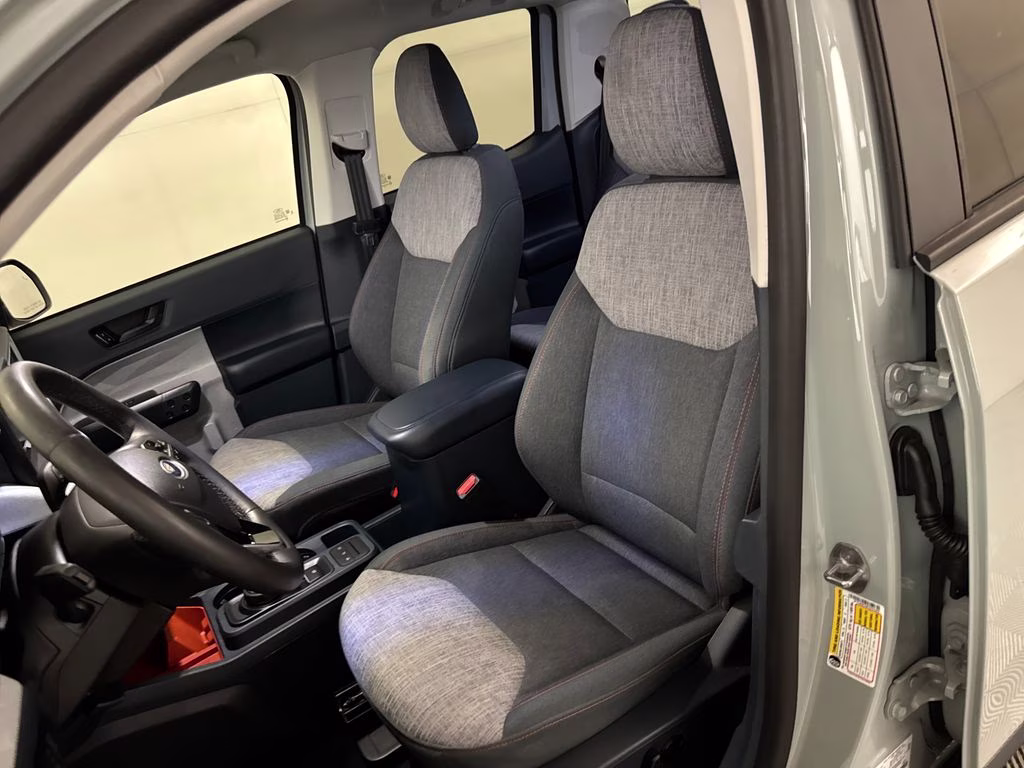 2023 Cactus Gray Ford Maverick XLT FWD Truck