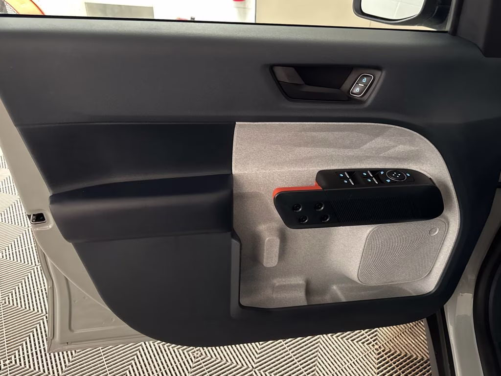 2023 Cactus Gray Ford Maverick XLT FWD Truck