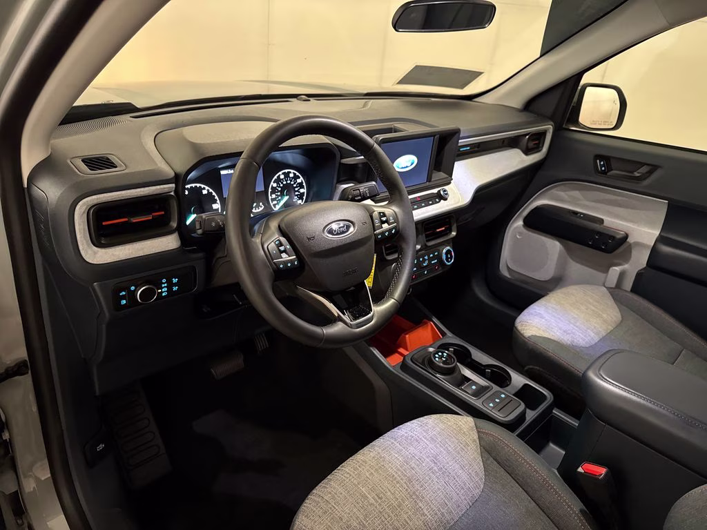 2023 Cactus Gray Ford Maverick XLT FWD Truck