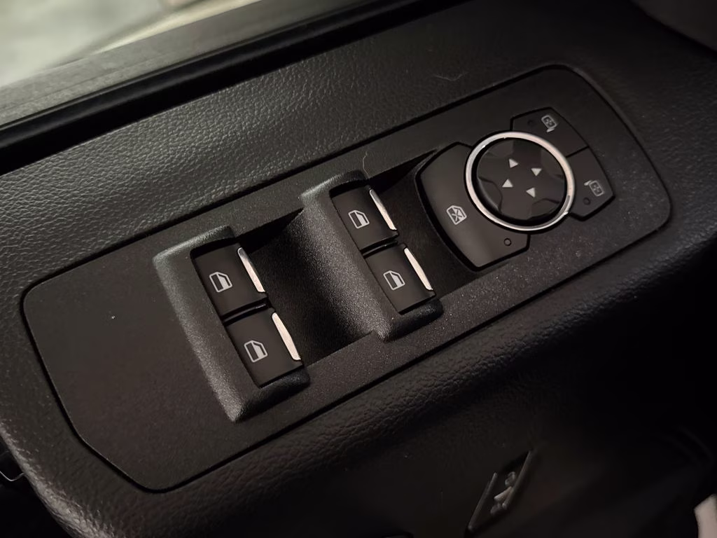 2020 Oxford White Ford F-150 XLT RWD Truck