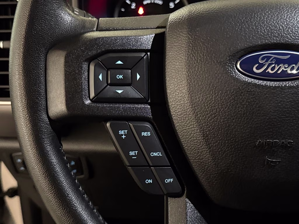 2020 Oxford White Ford F-150 XLT RWD Truck